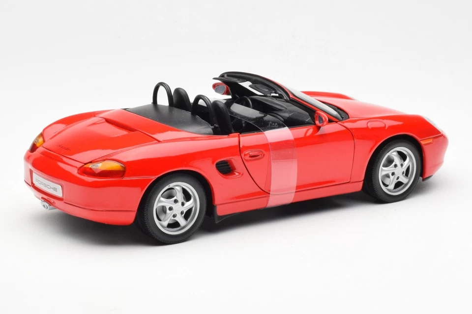 180065830 Porsche Boxster Cabiolet Red UT Models 1/18 - Immagine 2 di 4