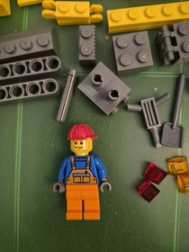 LEGO 7248 City Digger , 100% Complete With All Stickers And Minifig