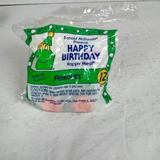 1994 McDonalds Happy Meal Toy Snoopy Peanuts Happy Birthday 12 Sealed