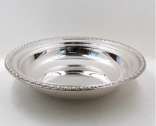 Circa 1920-1940 Small Serving Bowl Wallace H105 Sterling Silver  90.8 G,  - Image 3 of 4