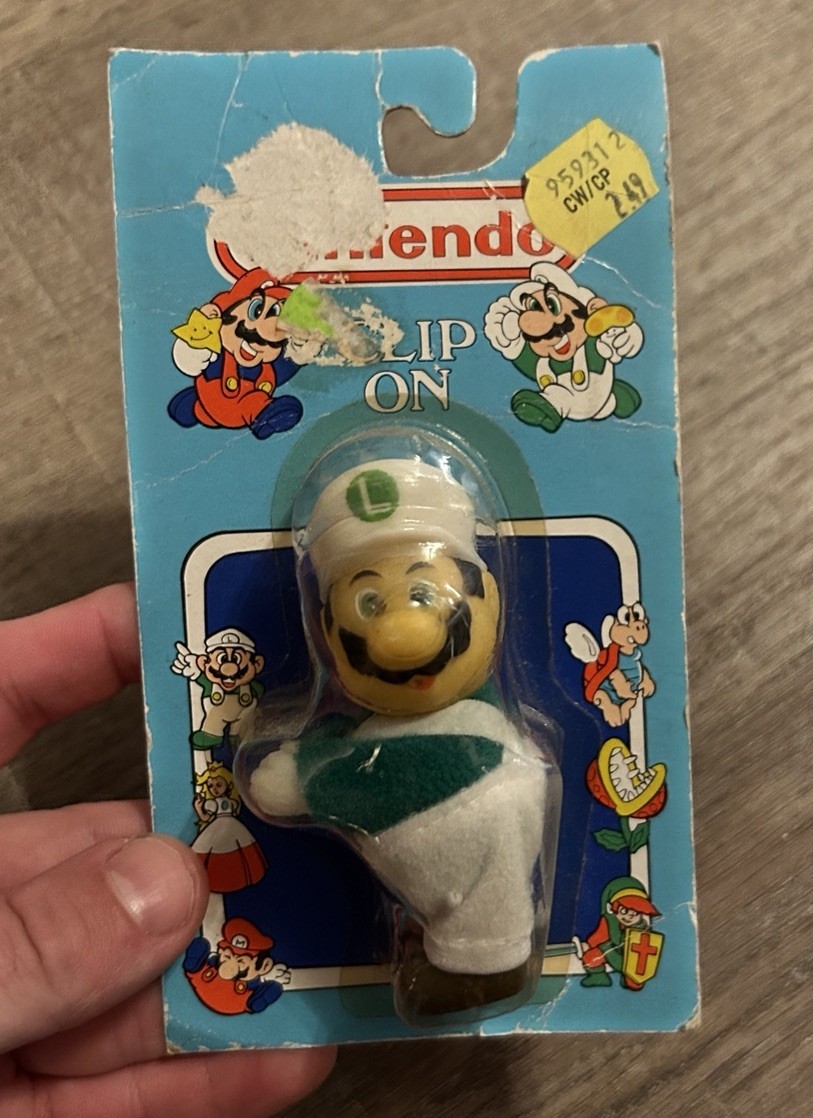 Rare Super Mario Bros Luigi Clip On Nintendo Ace Novelty 1989 Vintage Toy