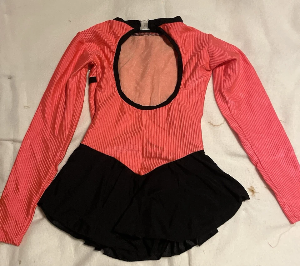 Leotardo de patinaje sobre hielo mediano rosa y negro para niños  Foto 4 de 4