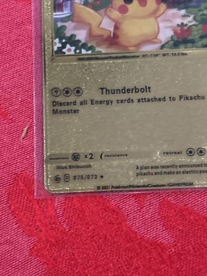 Pikachu Thunderbolt Gold Foil Fan Art Pokemon Card 075/073 Card NM
