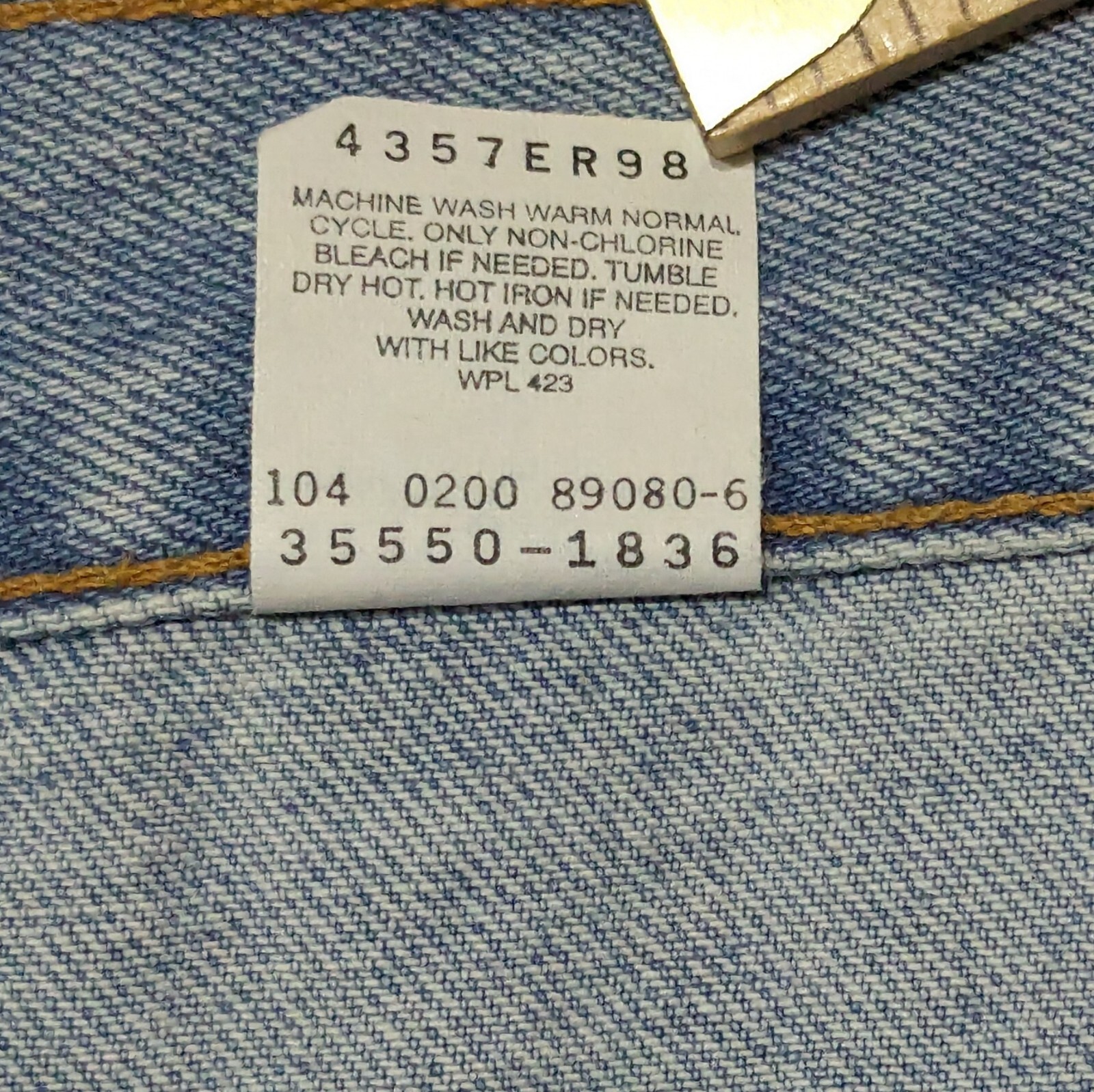 Vintage Levi's 550 Relaxed Fit Denim Jean Shorts Mens 40 Fits 39x10 Grunge Y2K thumbnail 4