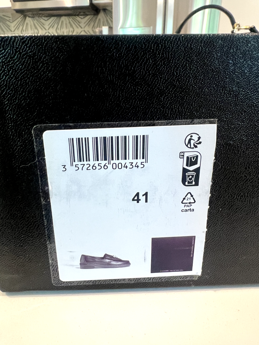 chanel women's shoes size 41- 2024 Interlocking CC Logo Loafers