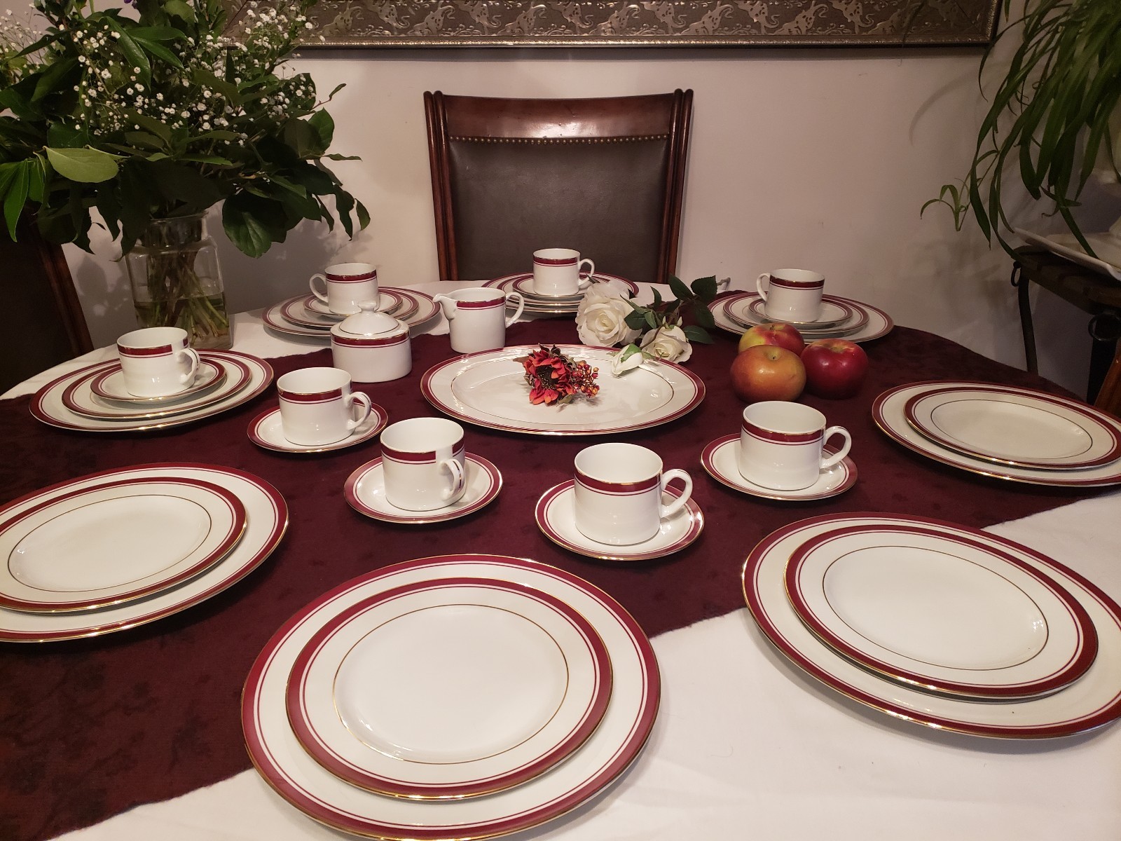 "Classics Burgundy" by Philip Kingsley - Service for 8 & Hostess Pieces - 36 pcs
