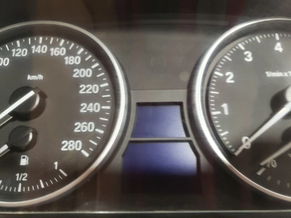 Cuadro de instrumentos velocímetro KPH - BMW 328XI E92 2007 cupé automático - 07-10 OEM Foto 3 de 4