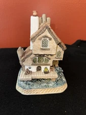 David Winter D1106 “Hornblowers” The Eccentrics Collection Original Box & COA