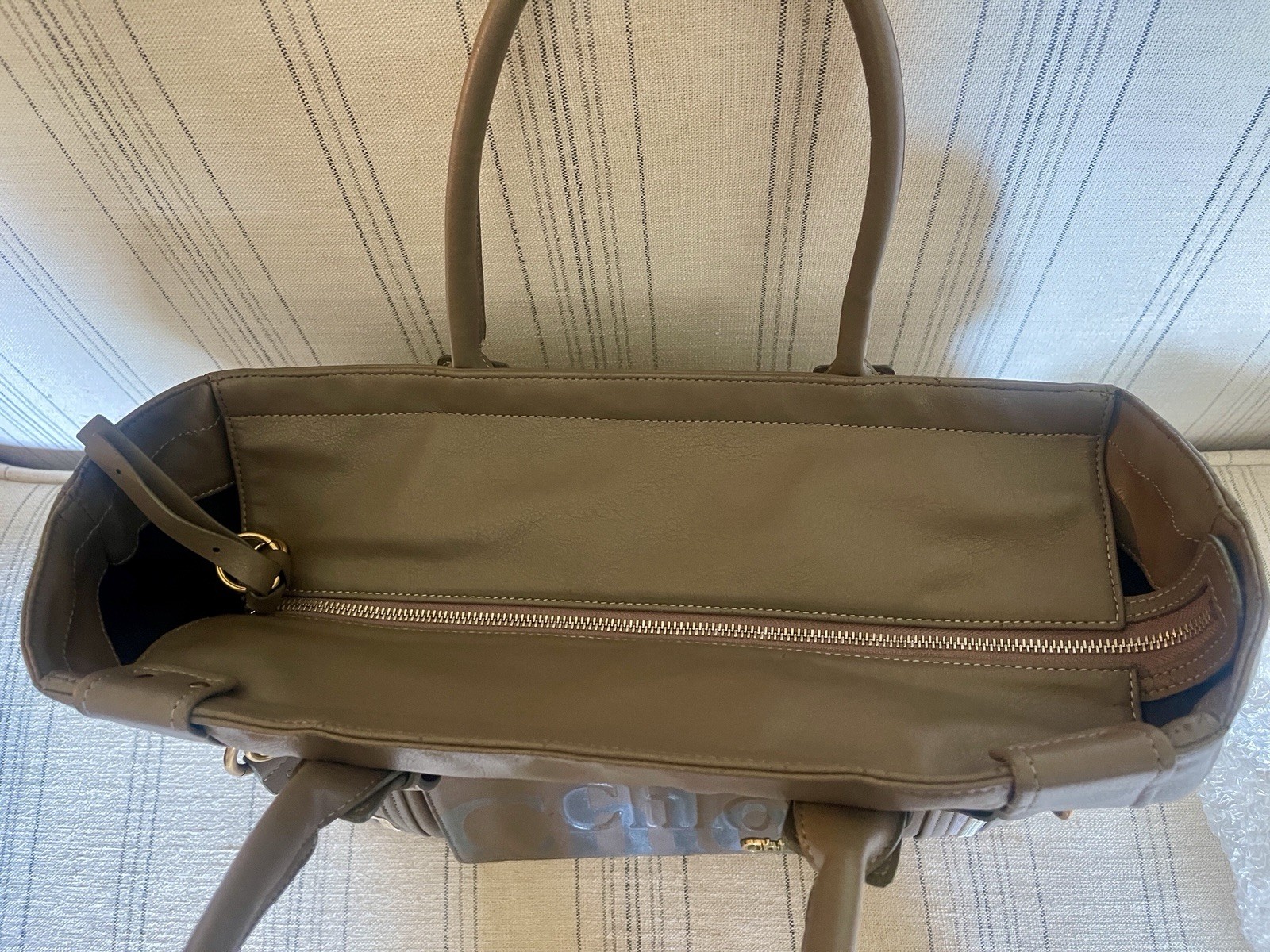 Authentic Chloe Tan Eclipse Commuter Leather Tote… - image 9