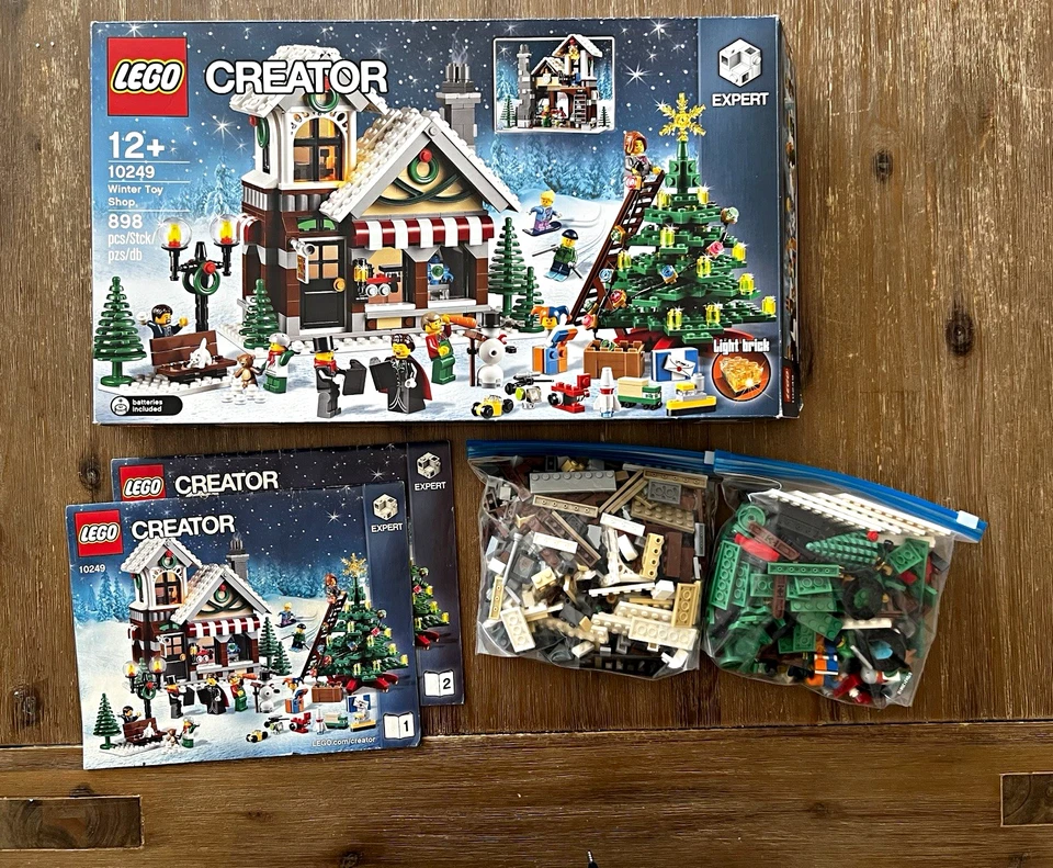 LEGO 10249 Winter Toy Shop, Foto 1 von 5