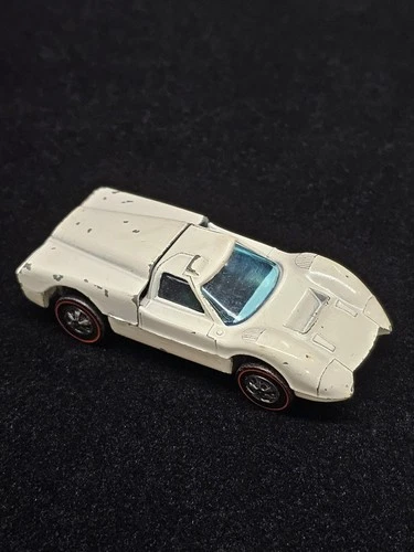 VINTAGE HOTWHEELS REDLINE FORD J-CAR WHITE ENAMEL 1967 MATTEL RED LINE USA