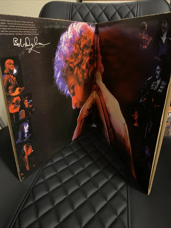 Bob Dylan At Budokan - Vinyl 2xLP 1979 w/ Original Poster PC236067 VG+/VG+ - Image 3 of 4