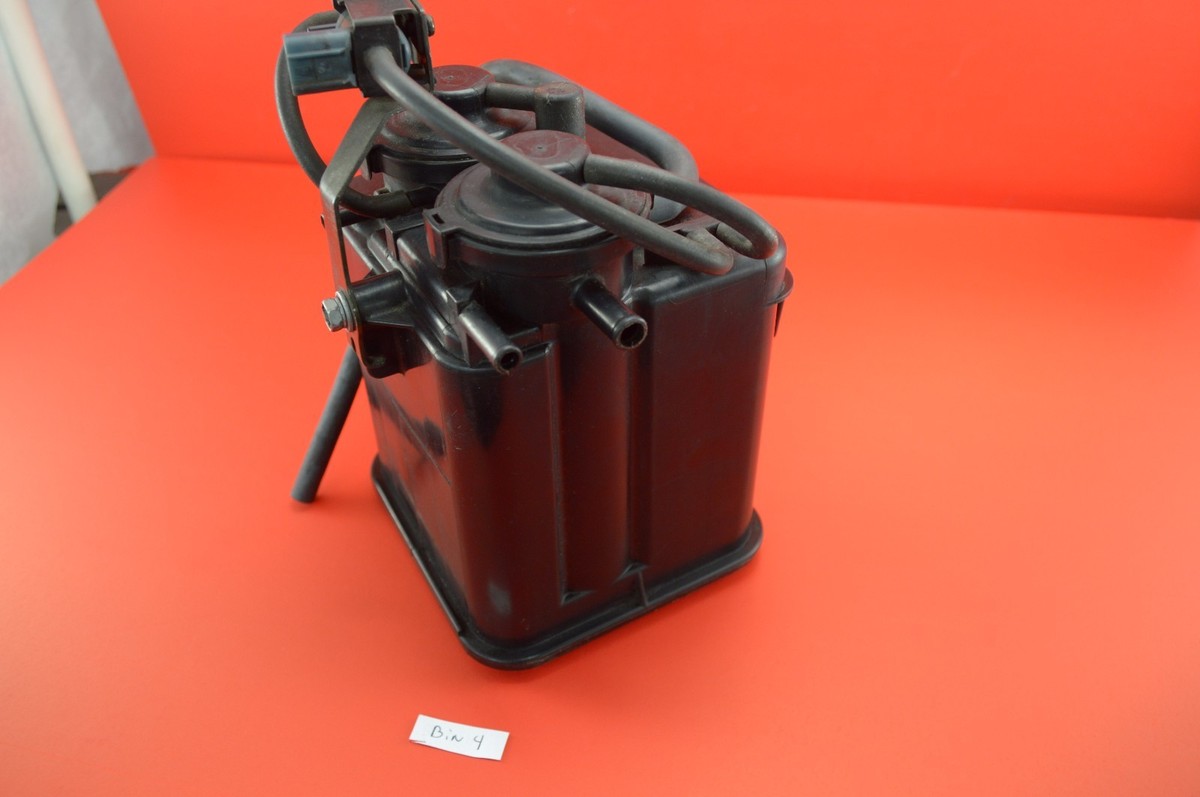 TOYOTA タコマグリル 1997-2001 E#3 Toyota Camry Lexus ES300 Fuel Vapor Charcoal