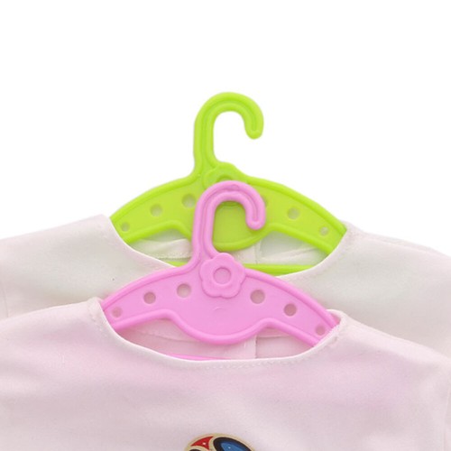 10 Pcs Pet Kleiderbügel Puppe Kleidung Kleiderbügel Puppe Möbel Zubehör - Bild 4 von 12
