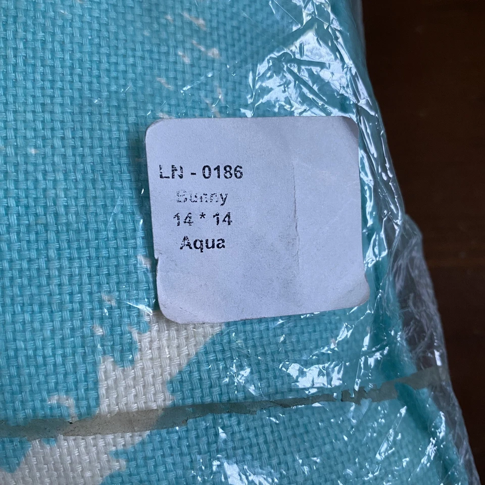 Almohada Thomas Paul Lino Aqua Conejo Conejo Conejo 14”x14” Pluma Inserto Guardería Pascua Foto 4 de 4