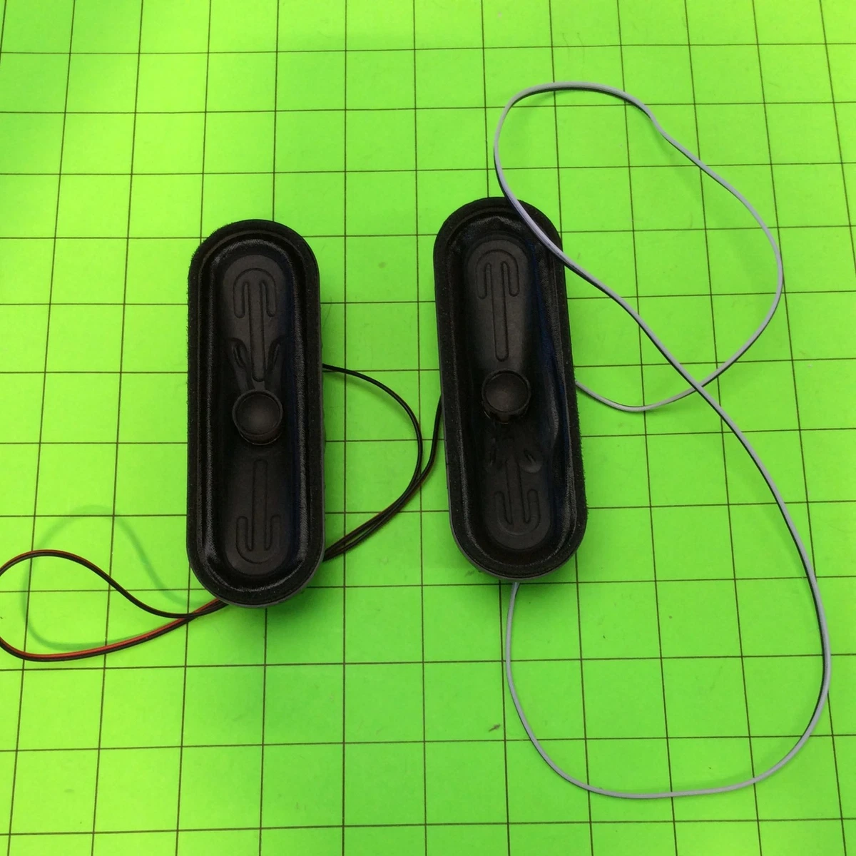 Enceintes TV Emerson LD190EM2 D'occasion - Haut-parleurs De Remplacement