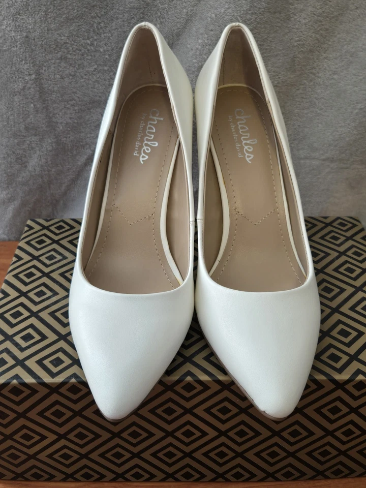 Zapatos de tacón Charles by Charles David Pact para mujer blancos crema talla 8 Foto 2 de 4