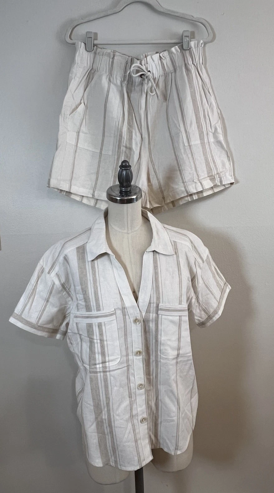 Falls Creek Linen Shorts Set Shirt & Shorts M/L Beige/Ivory Striped Short Sleeve