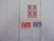 timbres neufs ** 1936   n° 322 bloc 4 CD+326+327 cote 118€