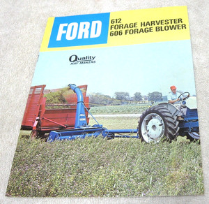 1965 FORD TRACTOR 612 FORAGE HARVESTER 606 FORAGE BLOWER BROCHURE ORIGINAL
