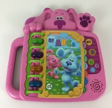 LeapFrog Magenta Blues Clues  You Skidoo into ABCs Interactive Reading Toy 2020