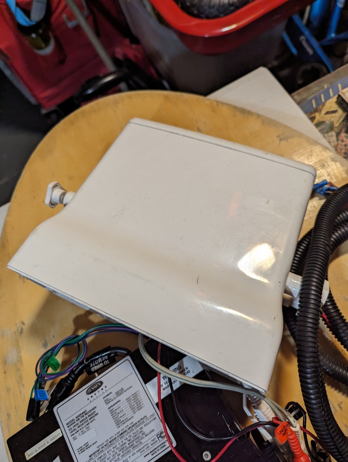 Jensen marine stereo MSR3007 AM/FM Receiver CD/iPod with Housing And