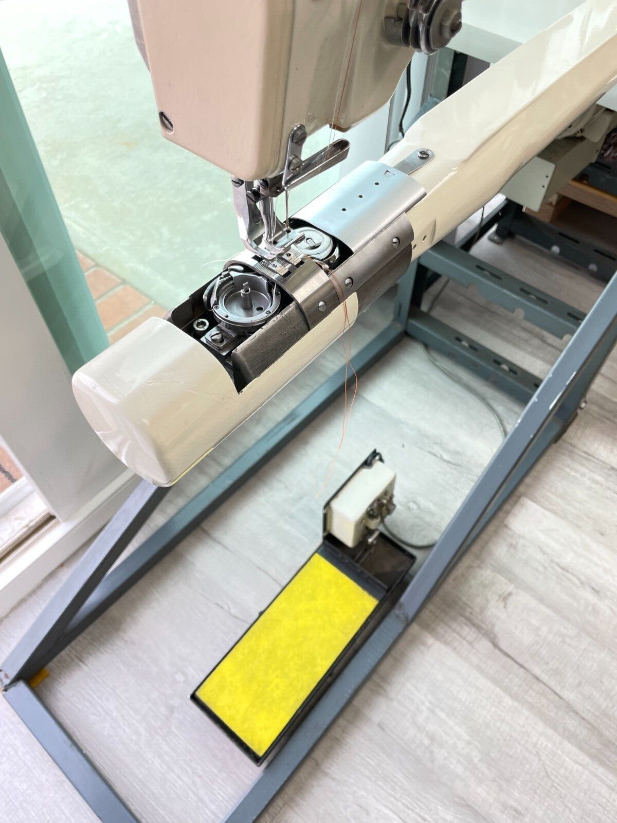 ADLER K269 273 INDUSTRIAL 2 NEEDLE LONG ARM WALKING FOOT SEWING