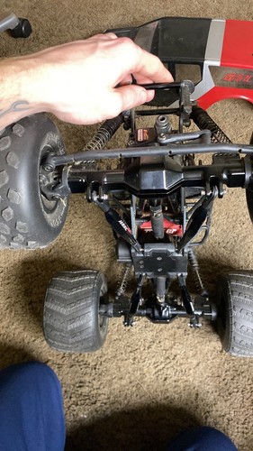 Ready To Run Losi Lmt - Picture 4 of 5