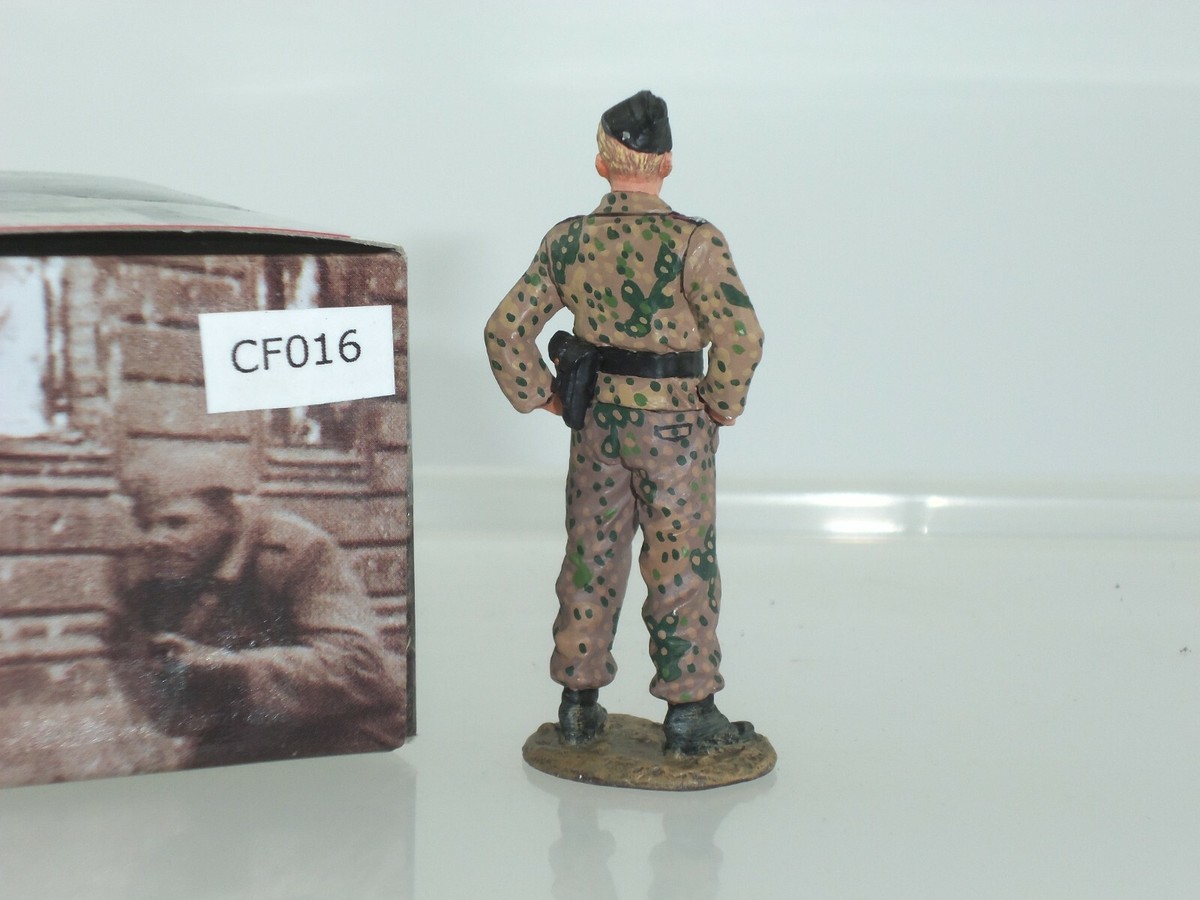 Figurine King & Country - Soldat Allemand WWII Bobby Woll - CF016 - 1/30