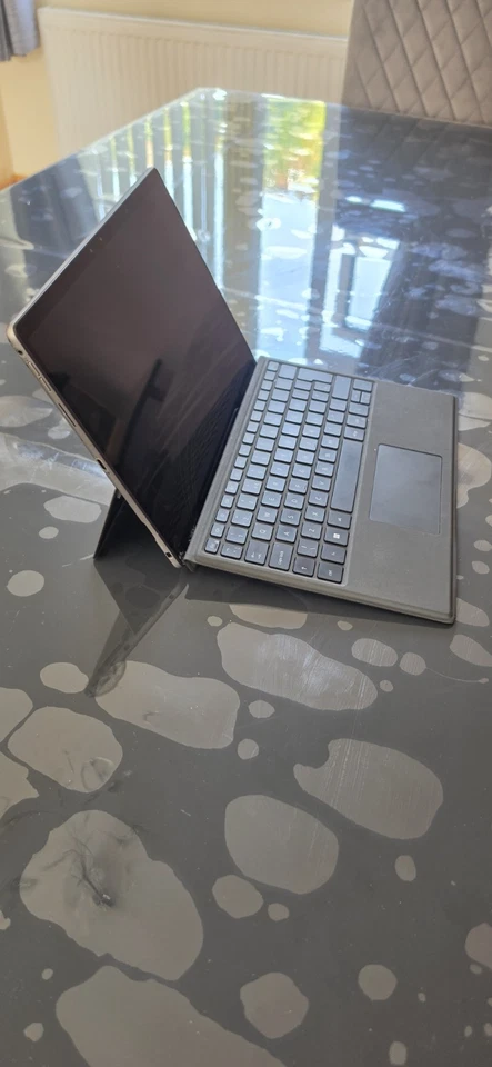 Dell Latitude 7320 · i7-1180G7 · 16GB · 256GB, photo 2 of 5