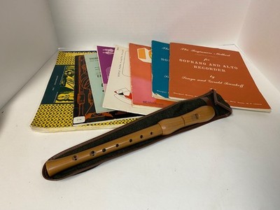 Soprano Recorder by Mollenhauer With 8 Instruction Book Lot