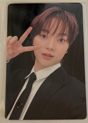 &TEAM EJ THE FIRST HOWLING NOW yzy 4.0 Photocard PC Photo card