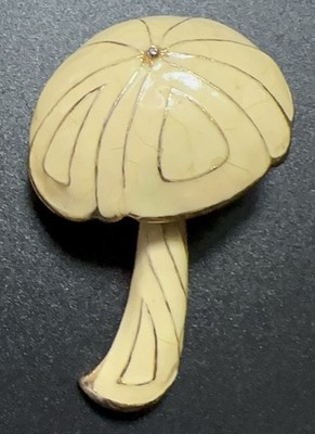 Eisenberg Enamel Mushroom Cream Gold Signed Brooch Pin Midcentury MCM