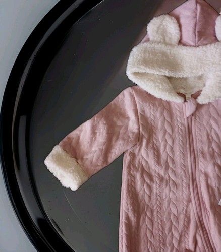 NWT Tahari Baby Jumpsuit Girls 6-9M Sherpa Hooded Mauve Zip Snowsuit Footie - Picture 10 of 12