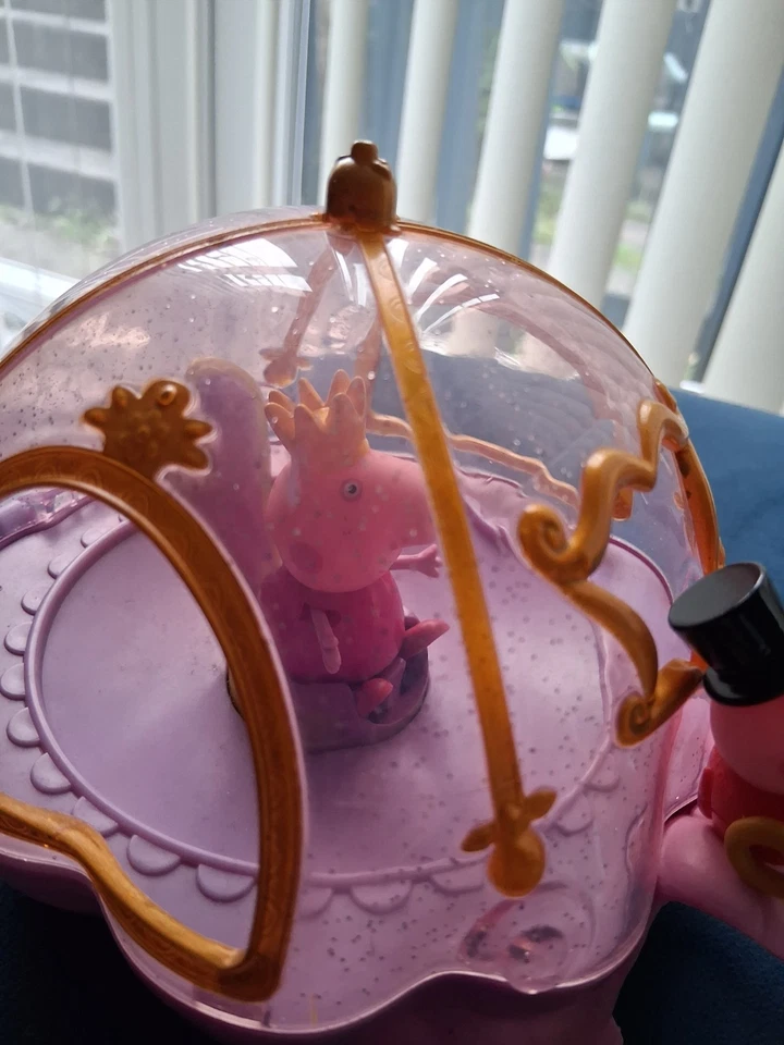 Peppa Pig Bundle - Image 4 of 4