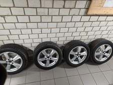 Neuwertige Original Audi Q 2  Felgen mit  Bridstone Sommerreifen 17 Zoll