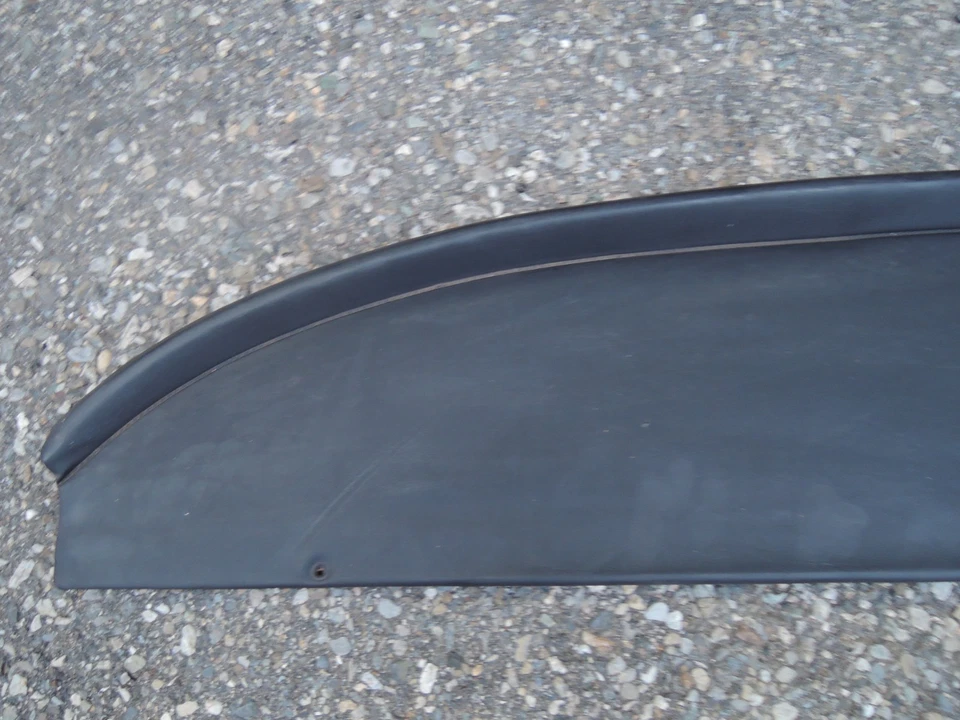 ALFA ROMEO SERIE 105 GIULIA SUPER SEDÁN USADO ORIGINAL ESTANTE DE PAQUETE TRASERO Foto 3 de 4