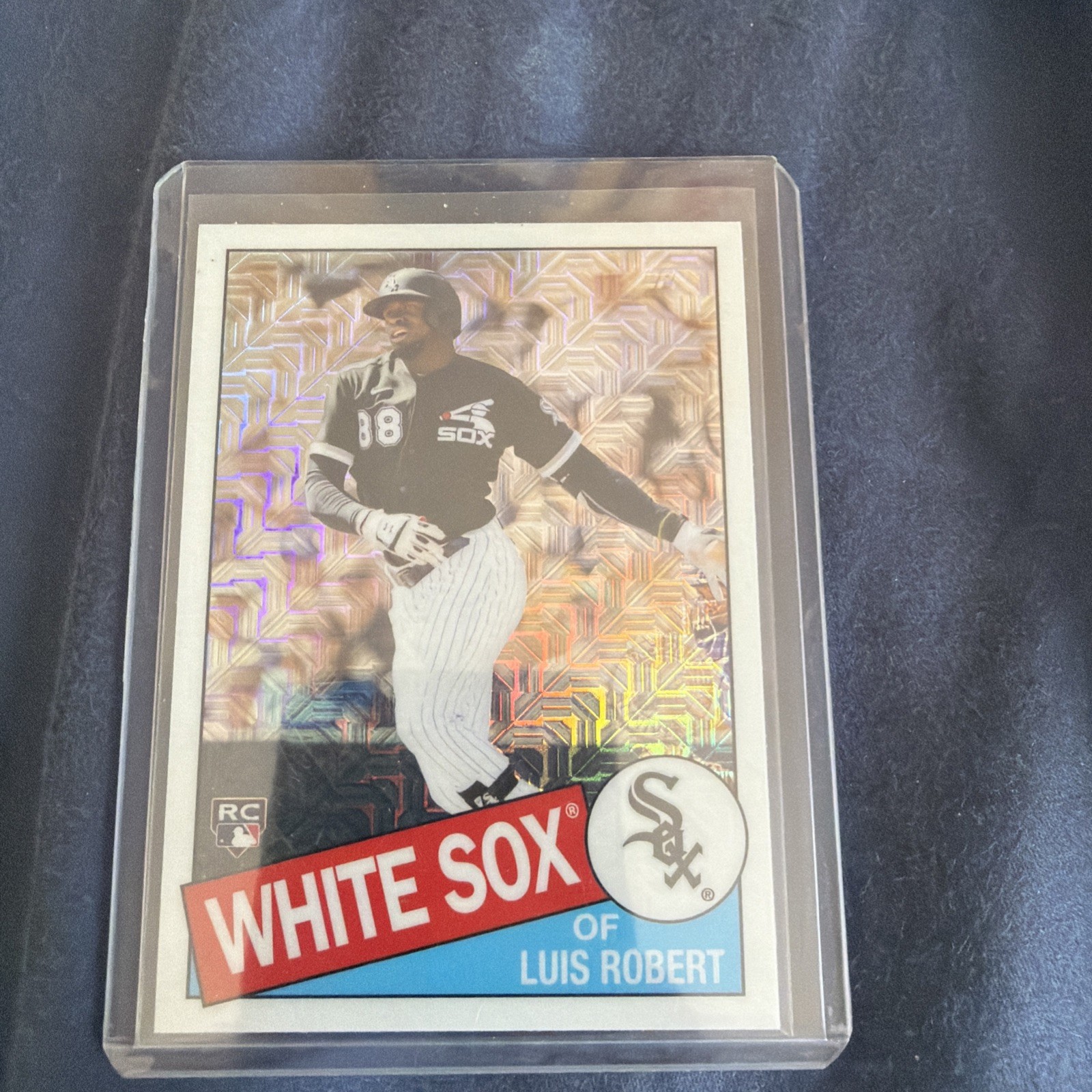 2020 Topps Update Series - Silver Pack 1985 Topps Chrome Baseball Luis Robert.