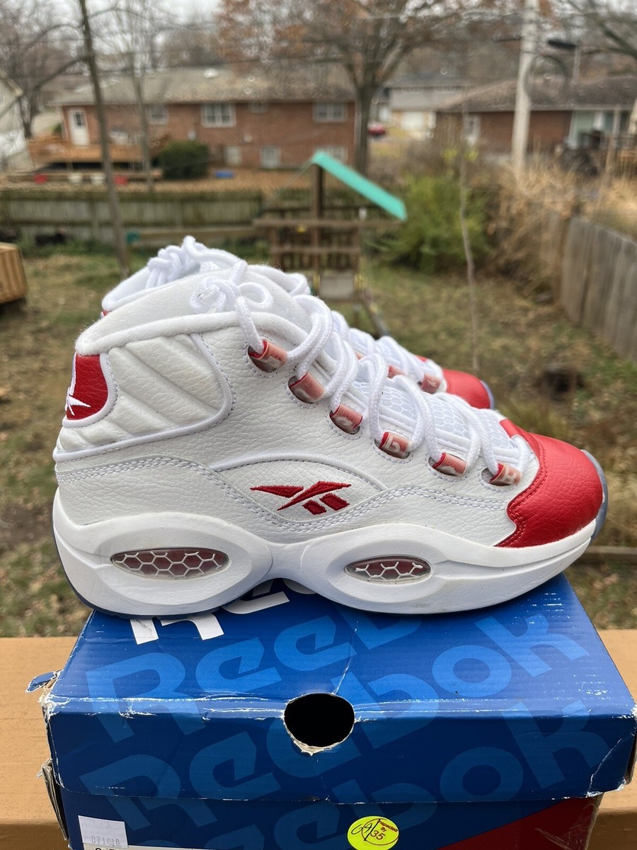 Reebok Question Pearlized Red Sz 4Y=Wmns Sz 5.5 White Philadelphia