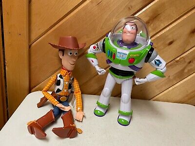 MONEY MAKERS MONEY MAKERS EVERYWHERE - Buzz and Woody (Toy Story