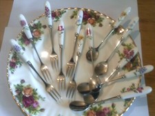 12 pcs  Cake  forks and  Tea spoons  FLORAL DESIGNS Shiny  Mirror Polished NEW