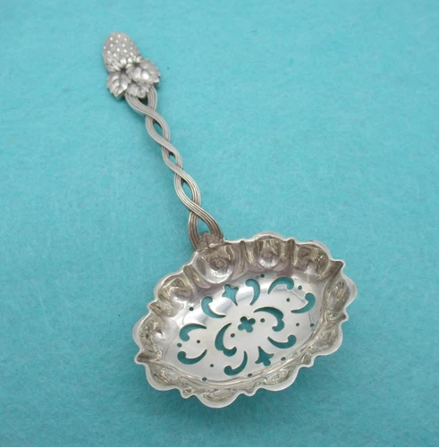 Antique Tiffany & Co Makers Strawberry Vine Pierced Sugar Sifter Spoon Exc Cond