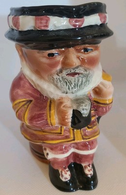 BEEFEATER Toby Jug Shorter & Son Staffordshire Genuine Hand Painted Art Deco 50s