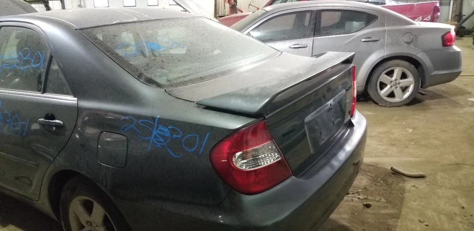 Coolant Pump 6 Cylinder Fits 94-06 CAMRY 2115148 - Image 2 of 4