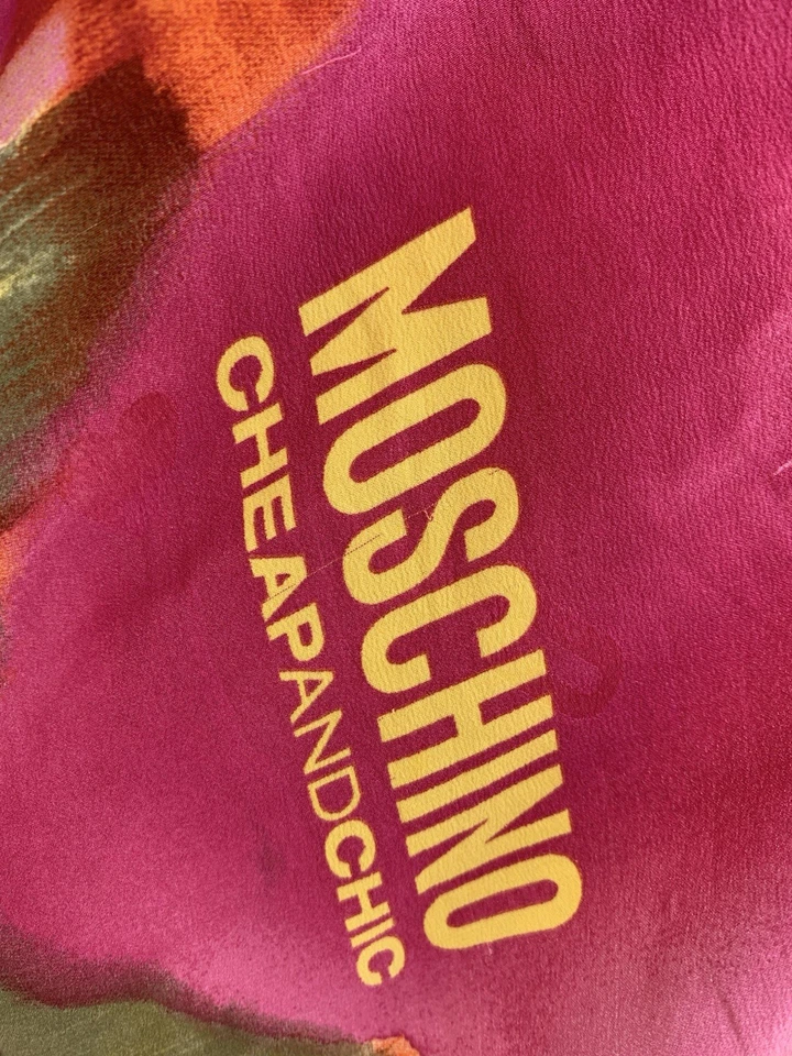 Moschino Bufanda de Seda Barata y Elegante 32x31” Estampado Abstracto Hecho en Italia Tiene Tirador #A4 Foto 3 de 4