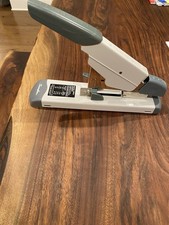 Swingline Heavy Duty Stapler, 160 Sheet Capacity, Office, Desk, Platinum 39002
