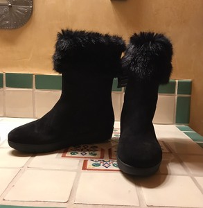 aquatalia fur lined boots