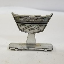 Vintage Ford Plastic Emblem Badge Nameplate - 1950s - Vintage Ford Plastic Emblem Badge Nameplate - 1950s -