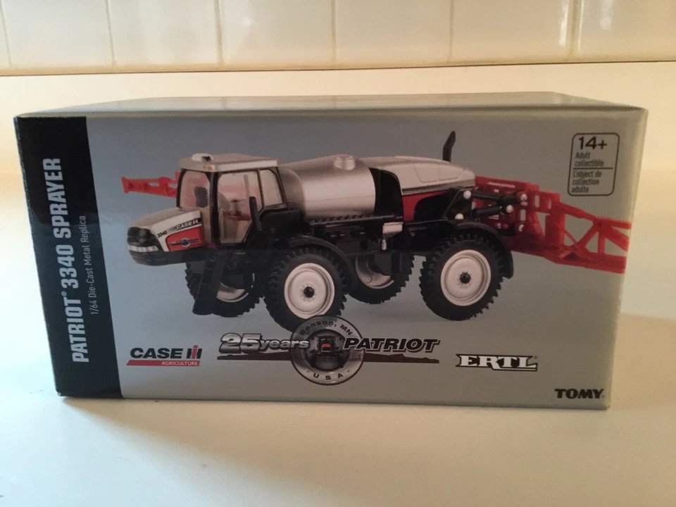1/64 Case IH Patriot 3340 Sprayer 25th Anniversary Edition Chaser - Image 2 of 4