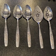 Oneida ROSE PENDANT Serving Distinction Deluxe Stainless Set Of 5